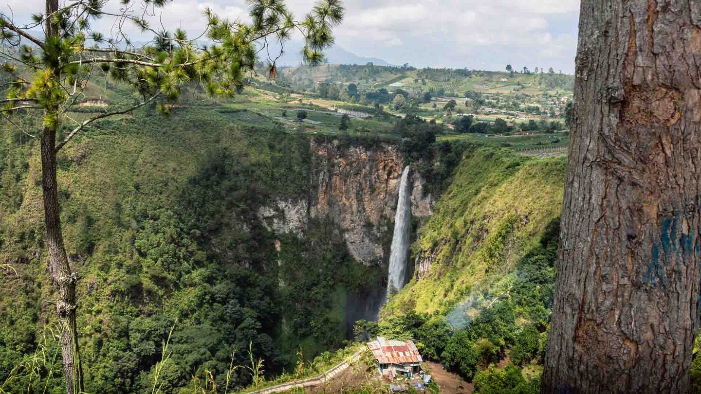 Sipiso Piso Waterfall, Southeast Asia itinerary