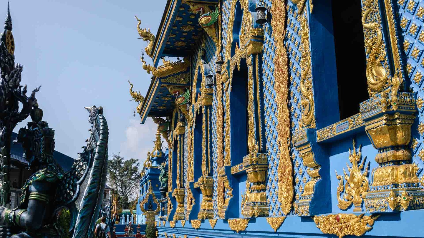 Wat Rong Suea Ten, Chiang Rai, Thailand