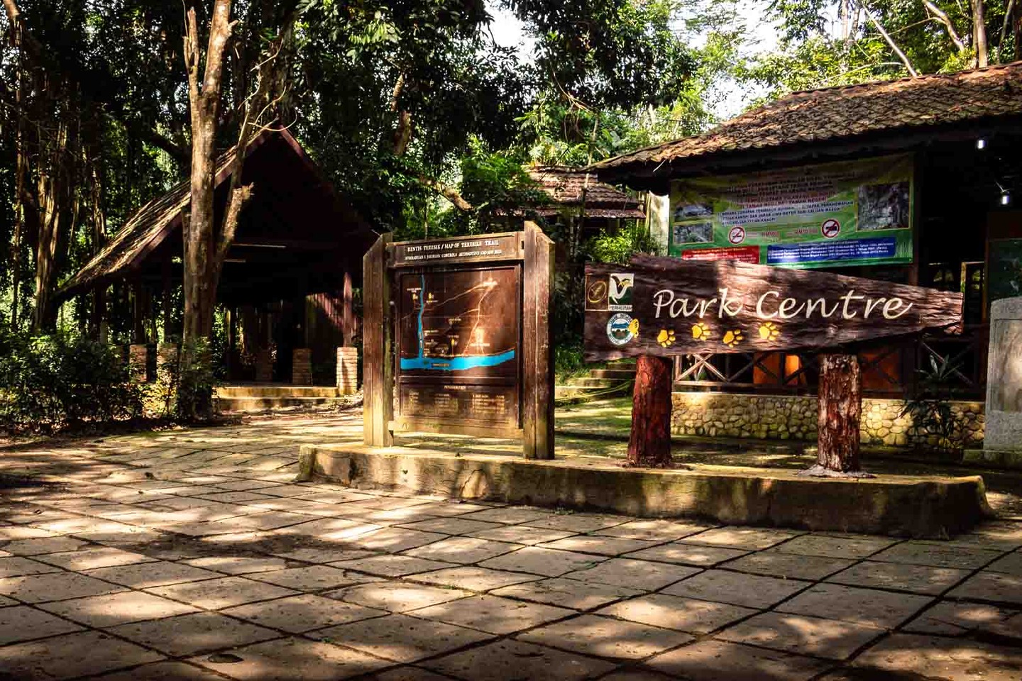 Taman Negara entrance sign